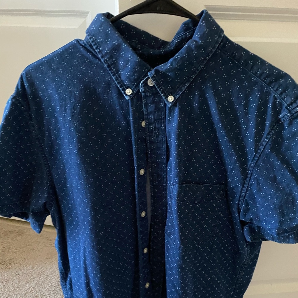 Men's Button Down Short Sleeve Shirt